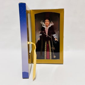 American Girl Girl of Many Lands Doll with Box