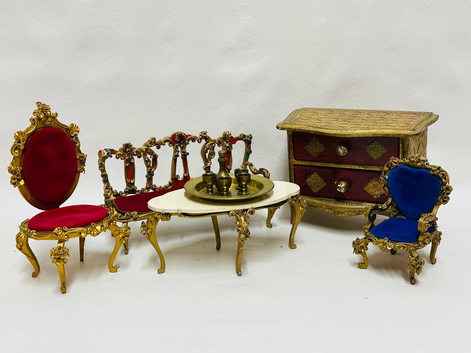 German Spielwaren Puppen Mobel Dollhouse Miniature: German Spielwaren Puppen Mobel Dollhouse Miniature ------------------ please review all pictures carefully because they are part of the description and show condition issues if any ------------------ 