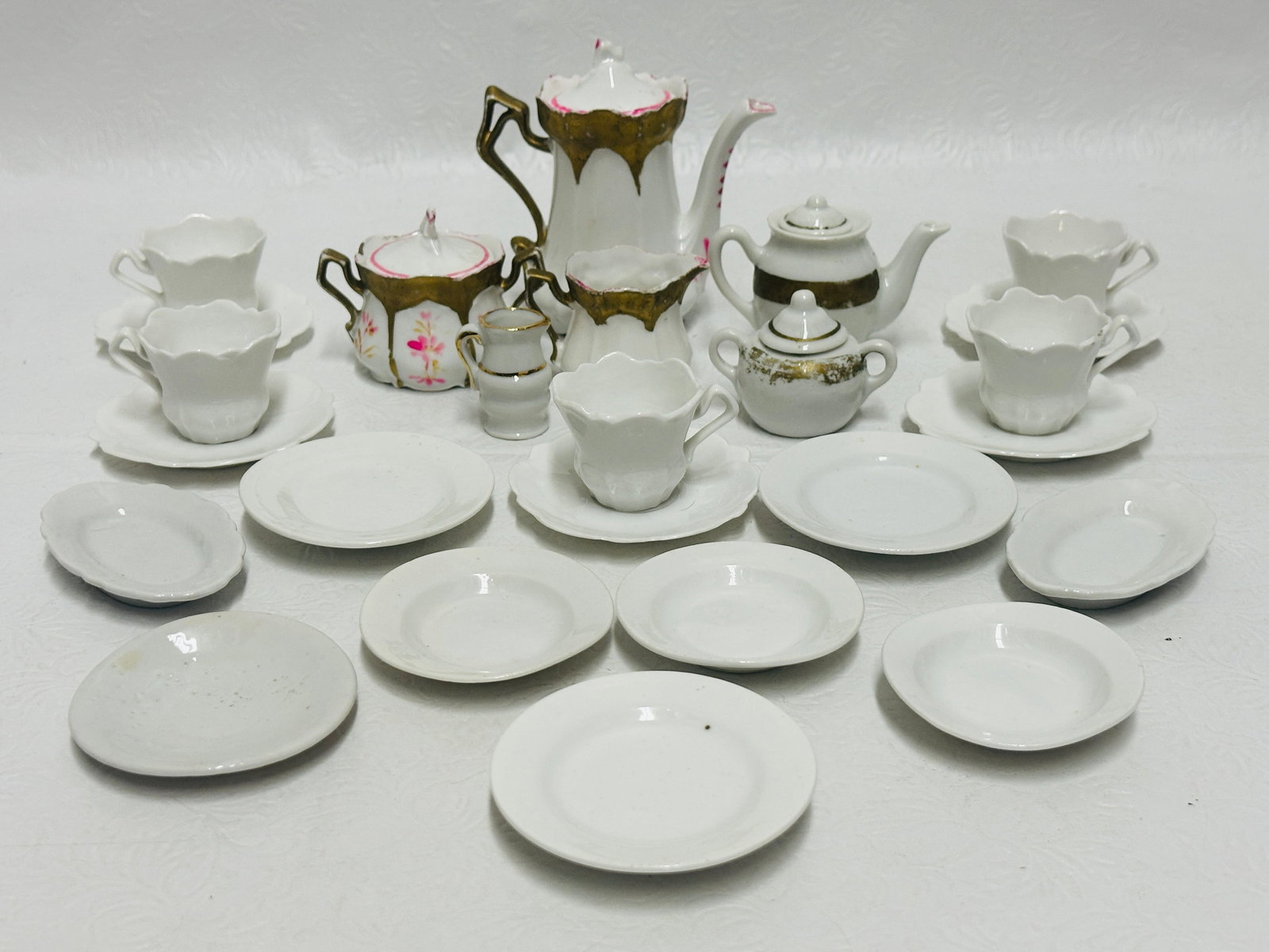 Doll size Porcelain Tea Service Pieces and Dishes (1 of 6)