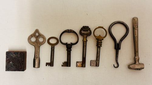 Antique Skeleton Keys and Implements