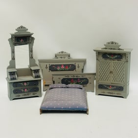 Dollhouse Miniature Victorian style Bedroom Suite