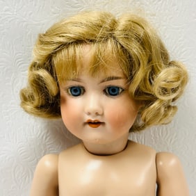 Armand Marseille 390 Doll