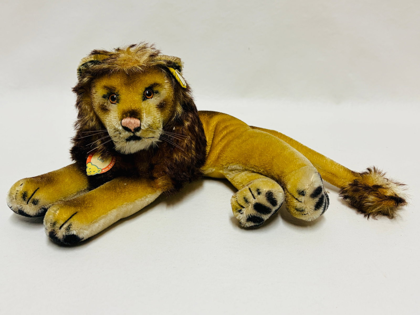 Steiff Mohair Leo Lion (1 of 7)