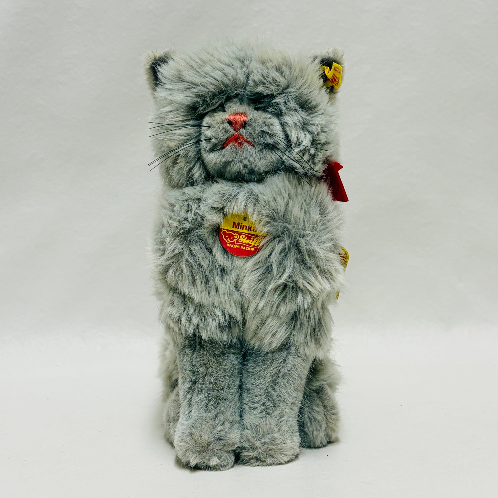 Steiff Persian Cat Minka (1 of 8)
