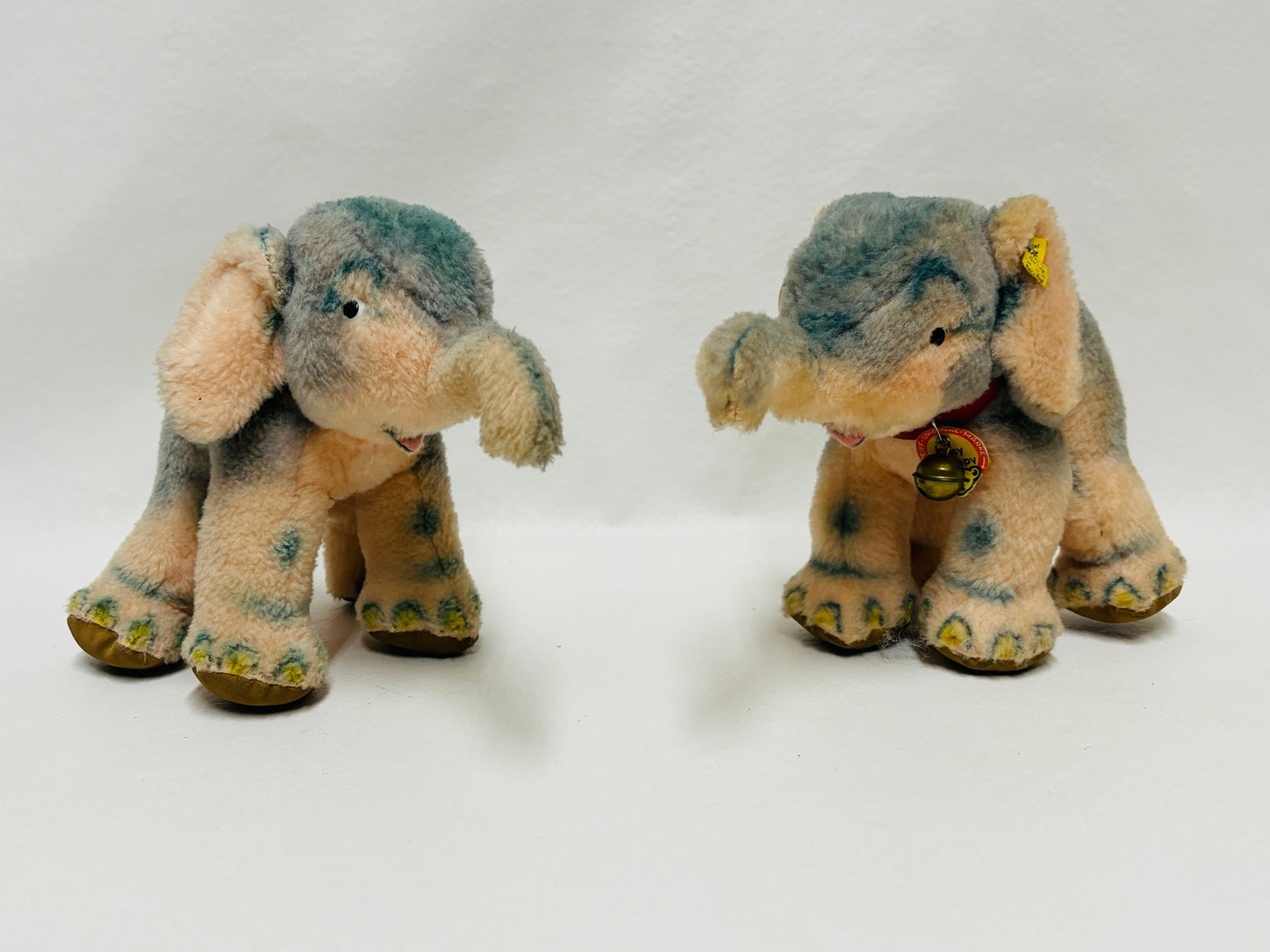 Two Steiff Cosy Trampy Elefants: Two Steiff Cosy Trampy Elefants ------------------ please review all pictures carefully because they are part of the description and show condition issues if any ------------------ please consider