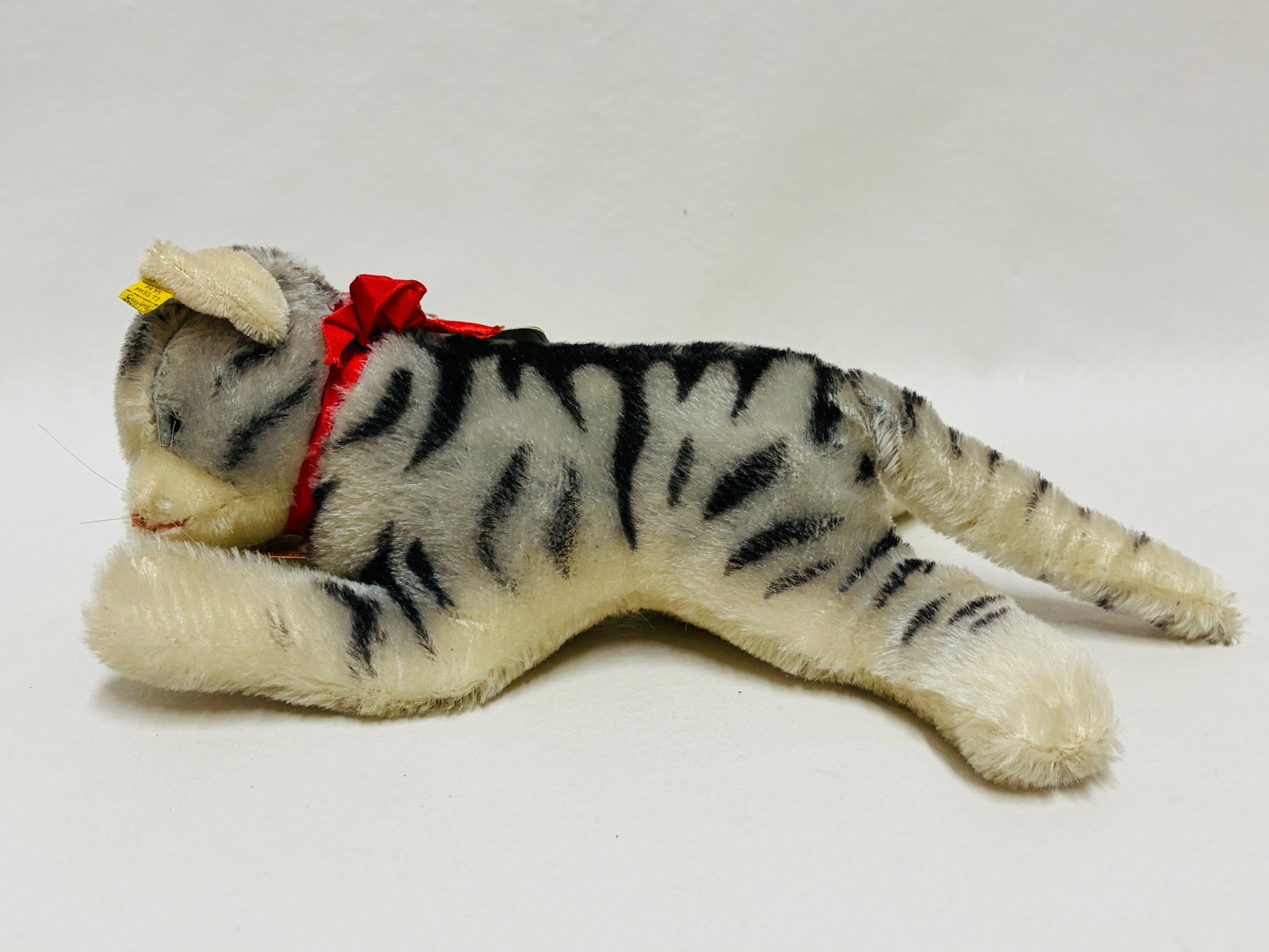 Steiff Floppy Kitty (1 of 9)
