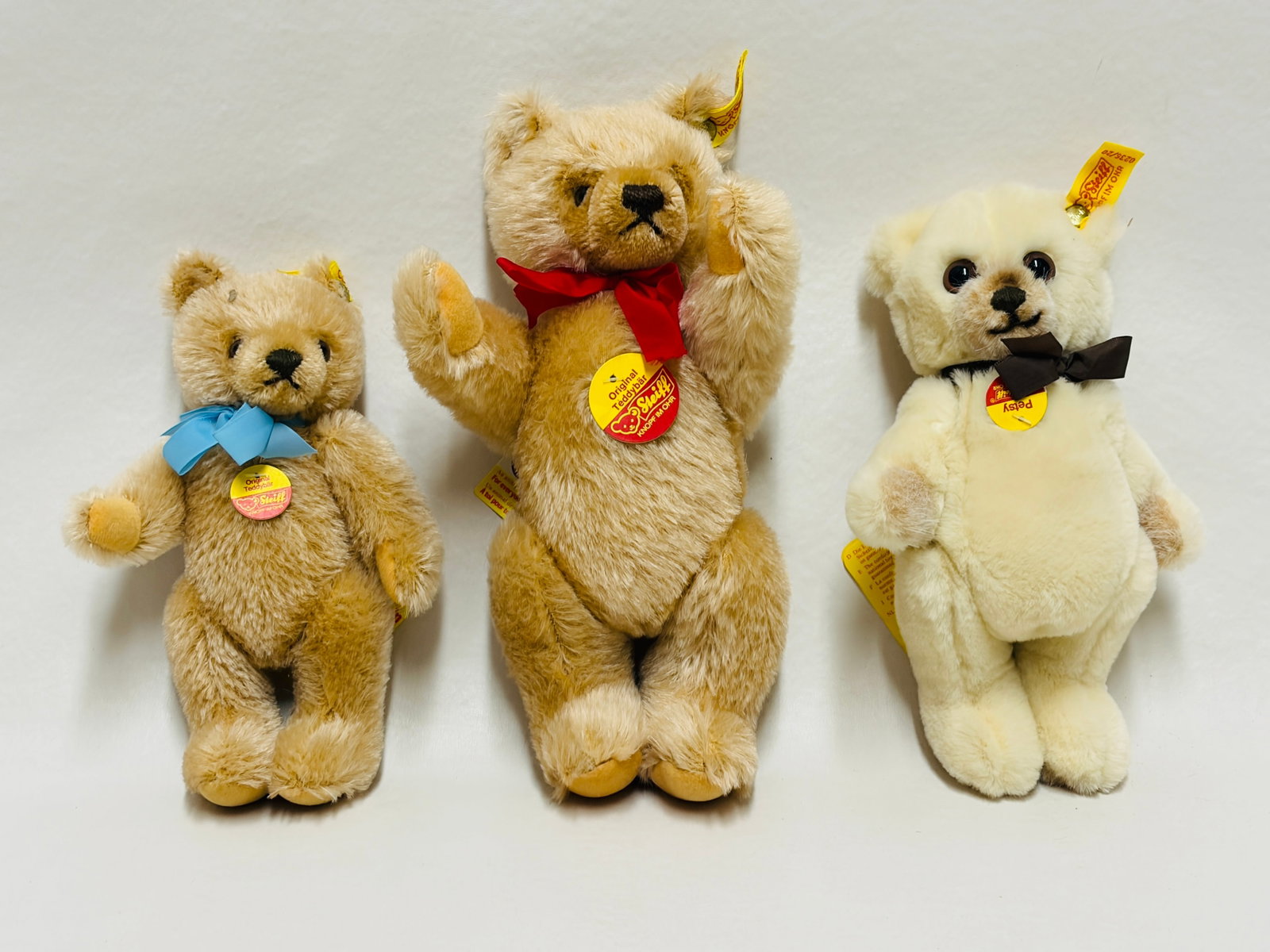Steiff Mohair Original Teddy Bears and Petsy (1 of 16)