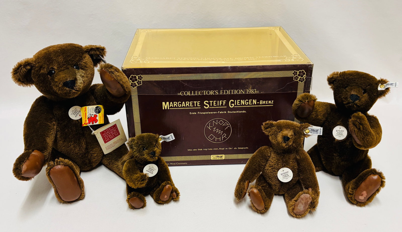 Margaret Steiff Strong Museum Collectors Edition Mohair Teddy Bears (1 of 20)