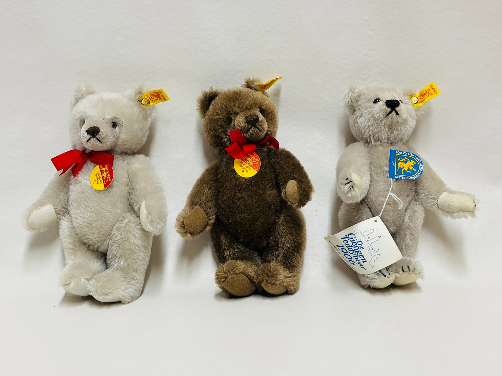 Group of Three Steiff Teddy Bears (1 of 17)