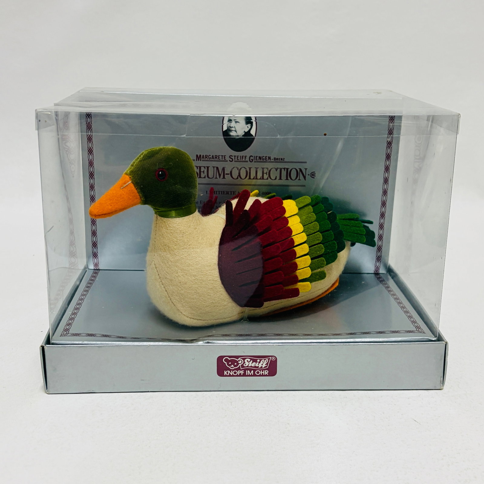Steiff Museum Collection 1892 Duck, Limited Edition, replica: Steiff Museum Collection 1892 Duck, Limited Edition, replica ------------------ please review all pictures carefully because they are part of the description and show condition issues if any ---------