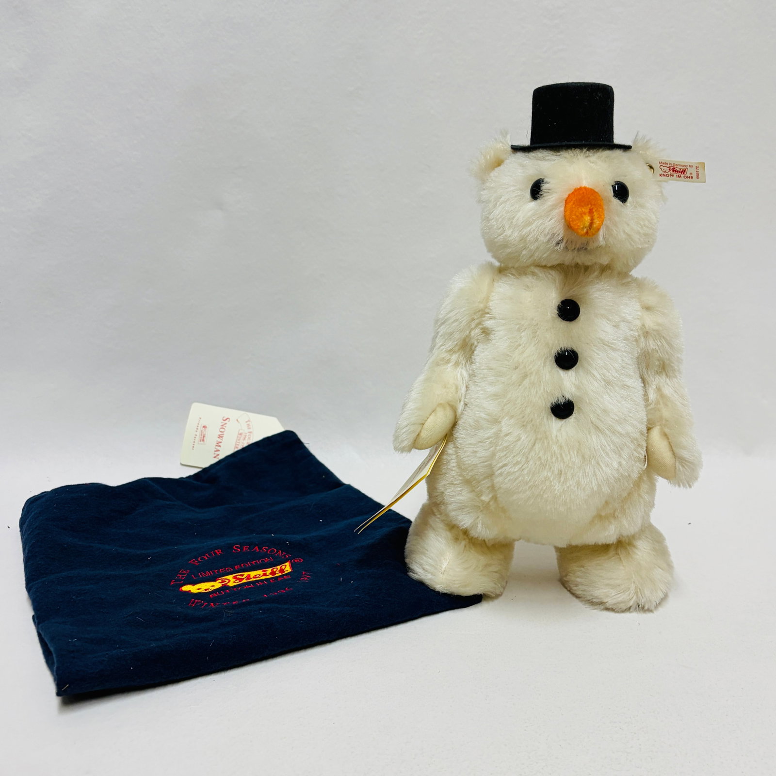 Steiff Snowman Winter Teddy Bear from the Four Seasons Collection (1 of 9)