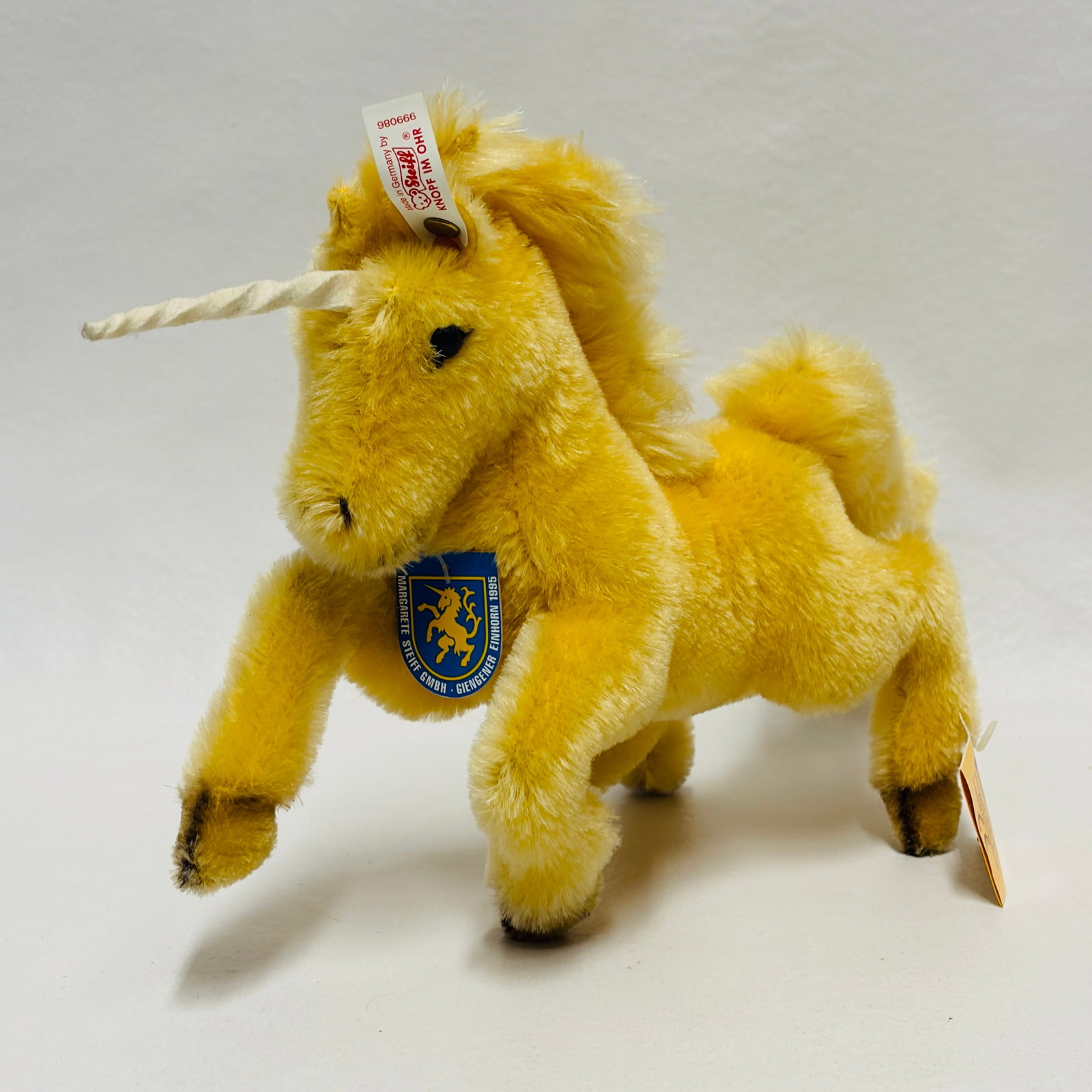 Steiff Unicorn produced in Giengen Germany, Limited Edition (1 of 8)