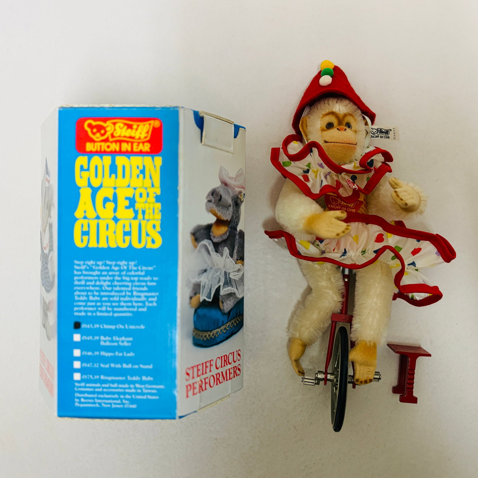 Steiff Golden Age of the Circus with Mohair Jocko Chimp On Unicycle: Steiff Golden Age of the Circus with Mohair Jocko Chimp On Unicycle ------------------ please review all pictures carefully because they are part of the description and show condition issues if any --