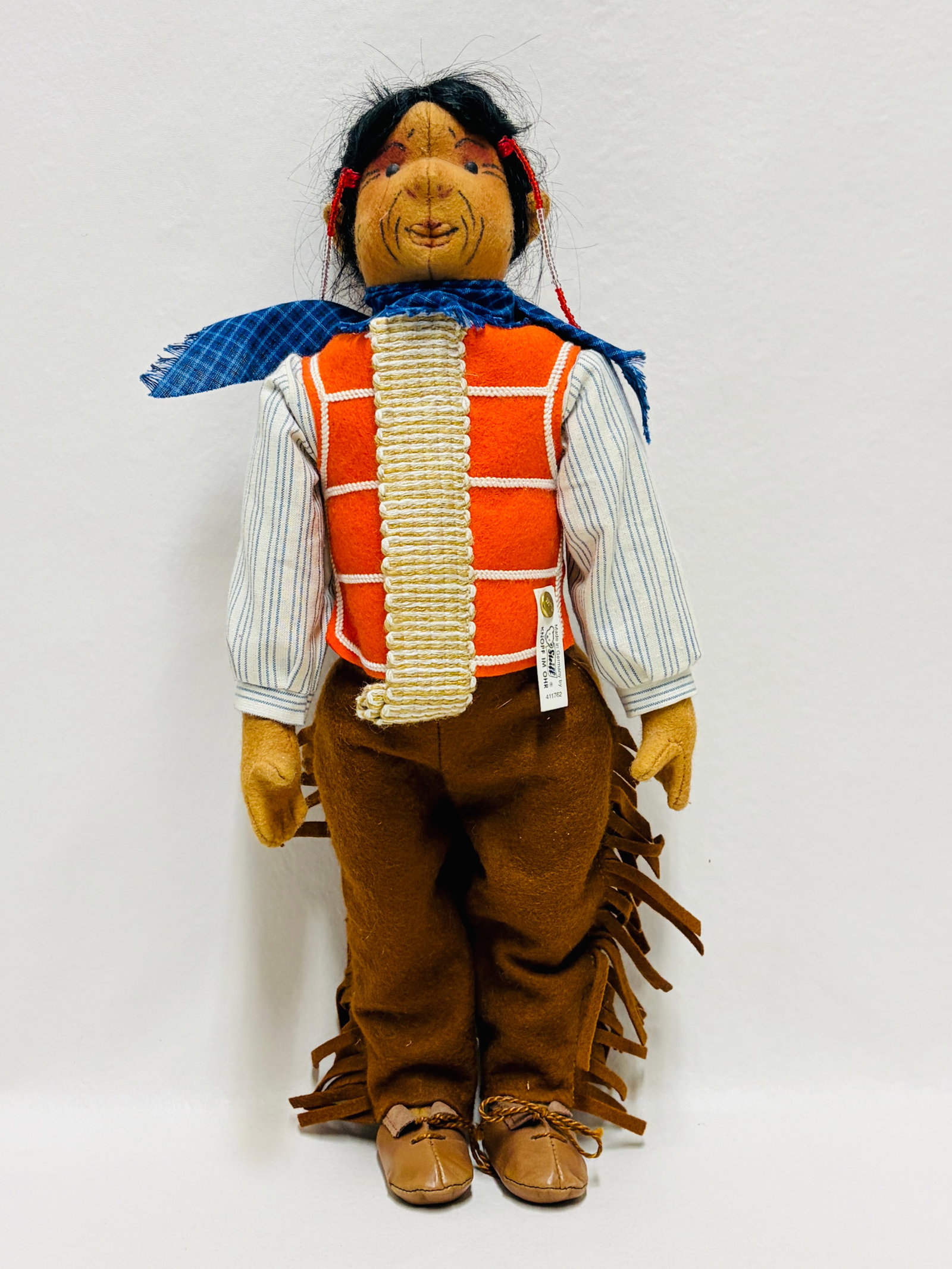 Steiff 1911 Indian Felt Doll, Limited Edition, replica (1 of 6)