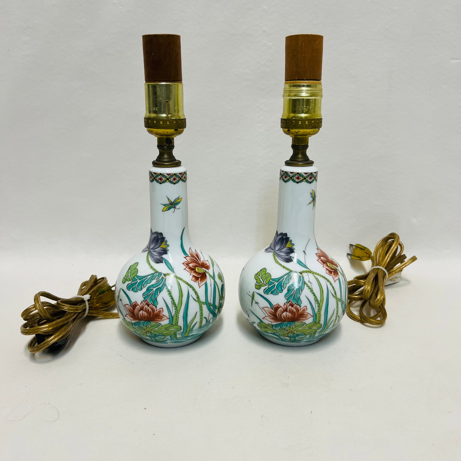 Pair Vintage Porcelaine de Paris Lamps Hand Painted Lotus Dragonfly (1 of 6)