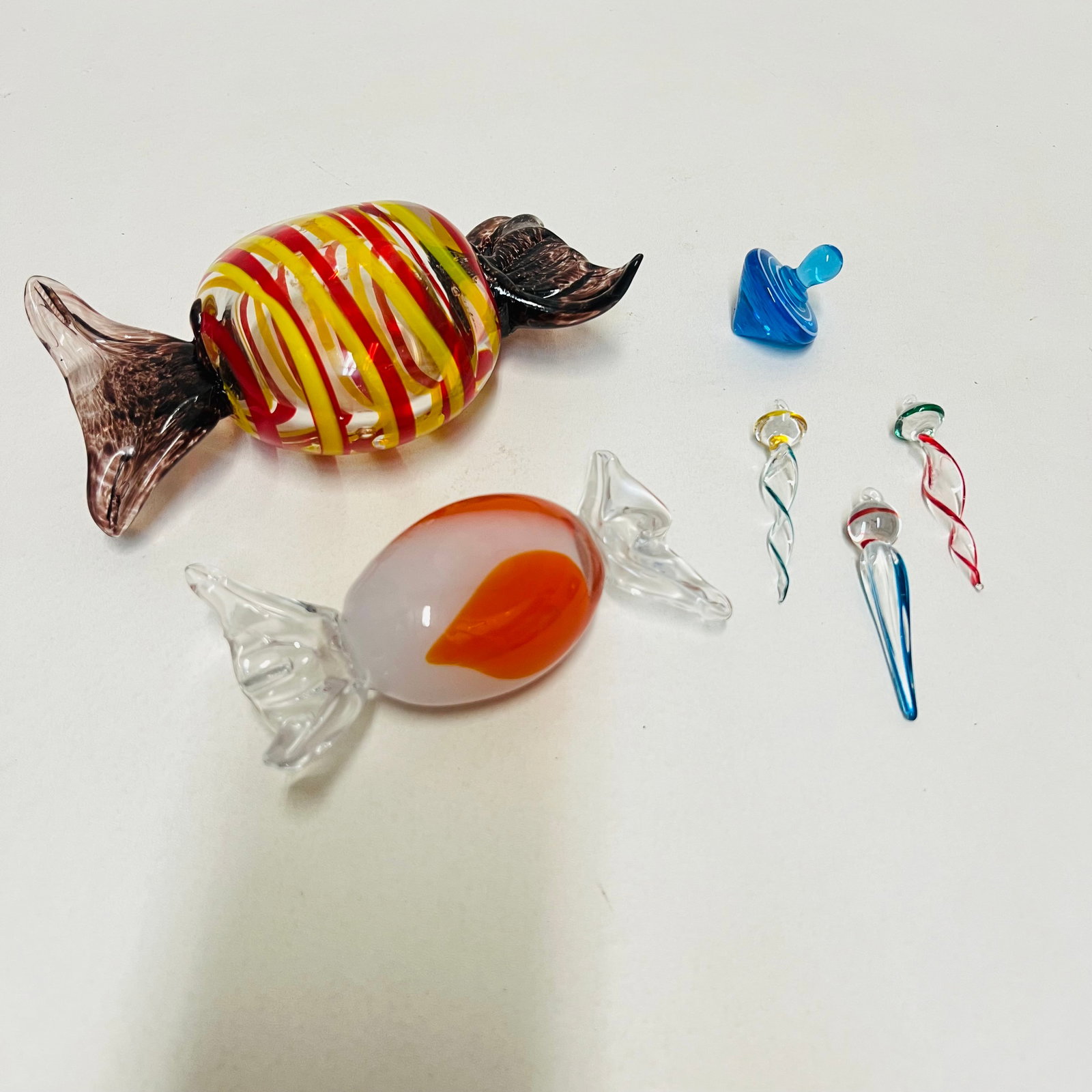 Murano Style Glass Candy Set and Miniature Christmas Tree Ornaments Lot: Vintage Murano Style Glass Candy Set and Miniature Christmas Tree Ornaments Lot