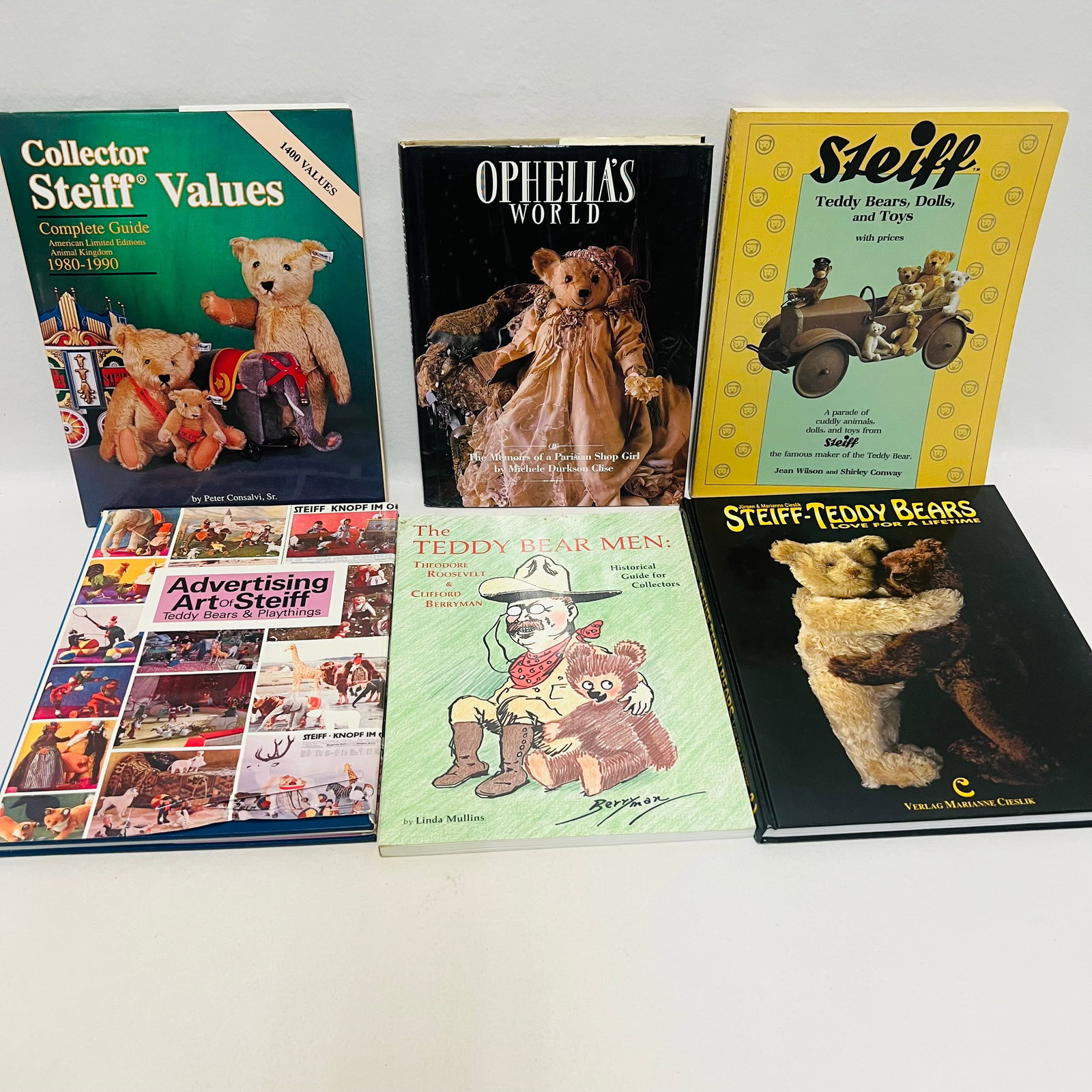 Lot of 6 Vintage Teddy Bear and Steiff Toy Reference Books and Collector Guides (1 of 5)