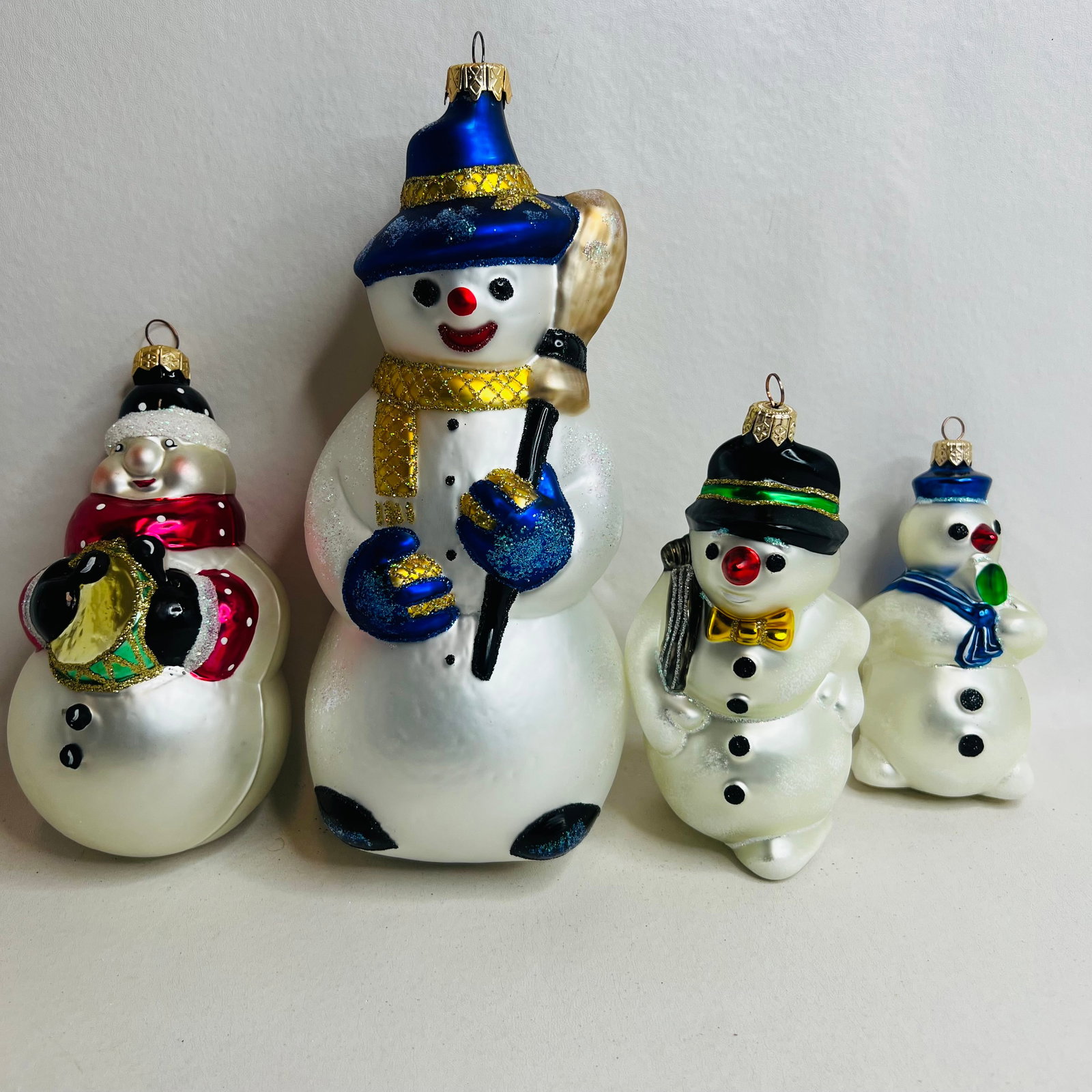 Lot of 4 Blown Glass Snowman Christmas Ornaments (1 of 2)