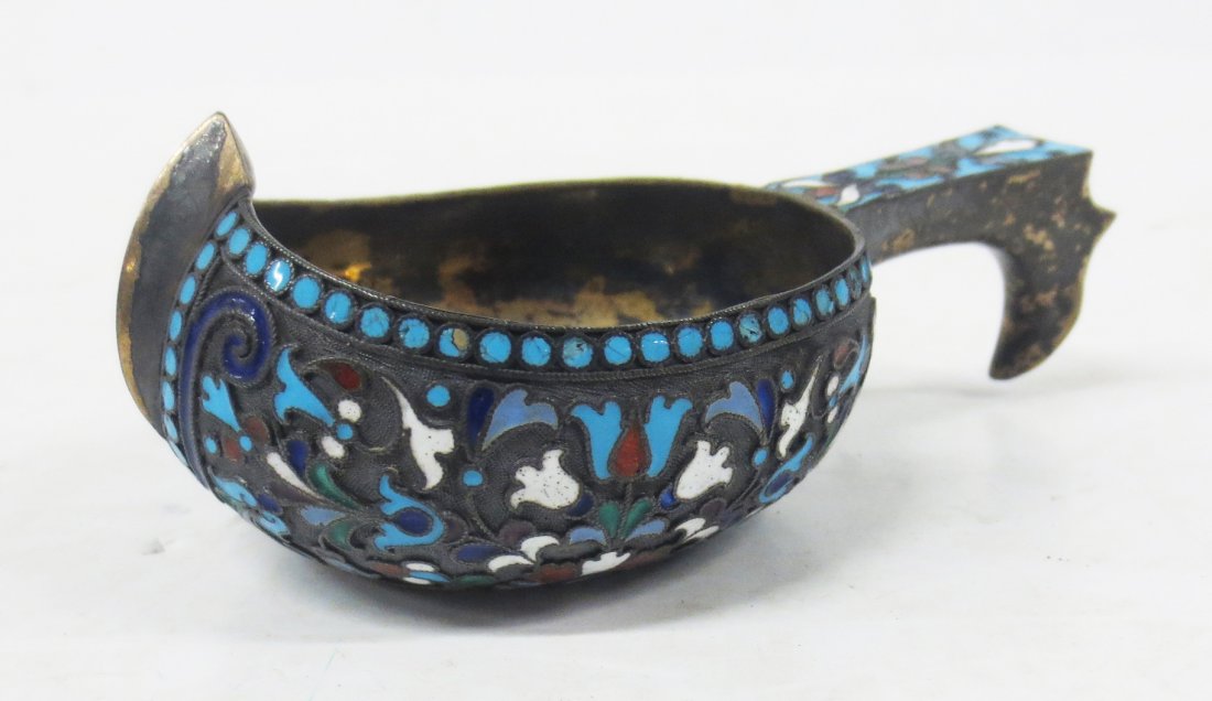 Boat form Russian Enameled Silver KOVSH, 64g: Boat form Russian Enameled Silver KOVSH in the manner of Gustav Klingert. Dimensions: 4x2.5x1.5. Marked '84'