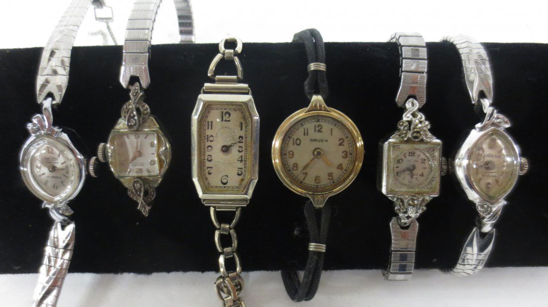 Watches, Lady's, Elgin, Gruen, The Davis & ...14K gold: Watches, Lady's, Elgin, Gruen, The Davis & ...14K gold filled, Vulcain 17 jewels
