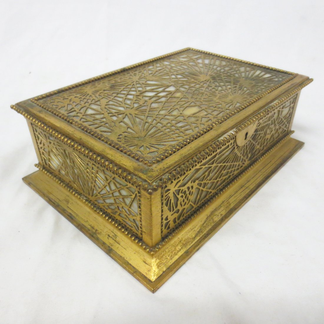 Tiffany Studios New York 9686 Box, Pine Needles (1 of 6)