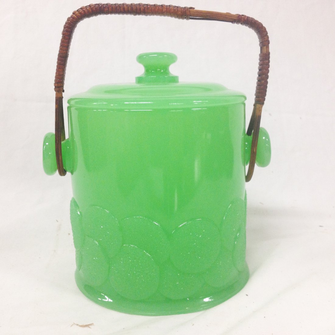 Jadeite Covered Bisquit Jar (1 of 3)