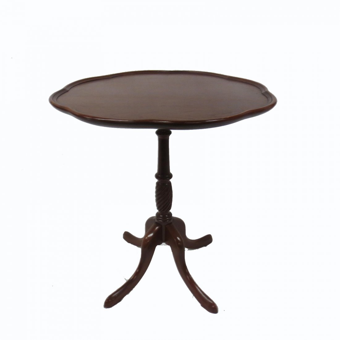 Pie Crust Pedestal Lamp Table (1 of 3)