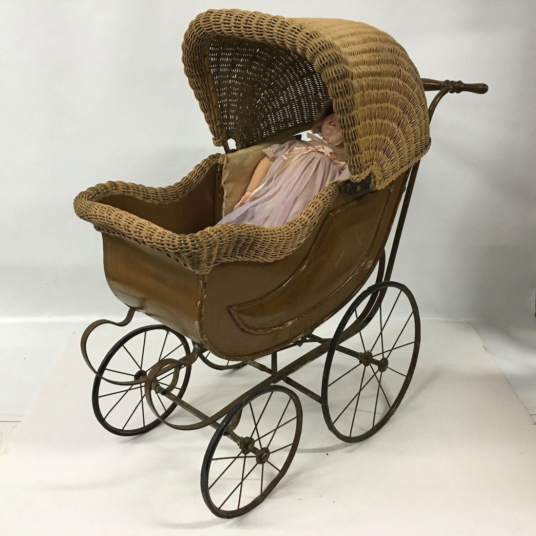 Antique baby carriage clearance restoration