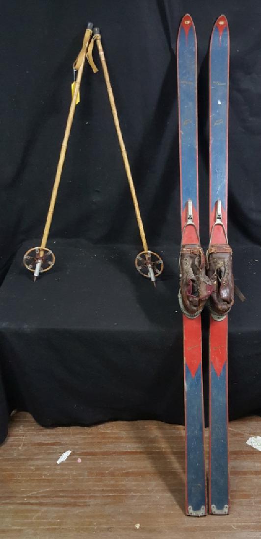 Antique "Oll Hickory" Cross Country Skies / Poles (1 of 3)