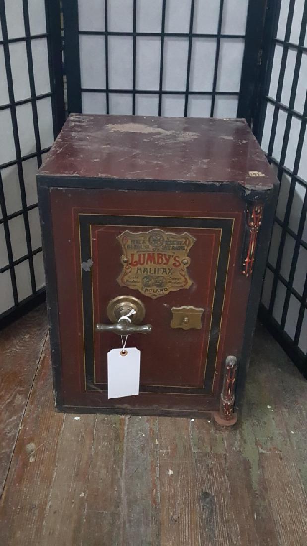 Victorian safe by Lumby of Halifax Great condition (1 of 2)