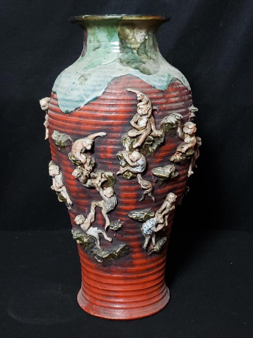 Large Sumida Gawa Vase With Monkeys (1 of 7)