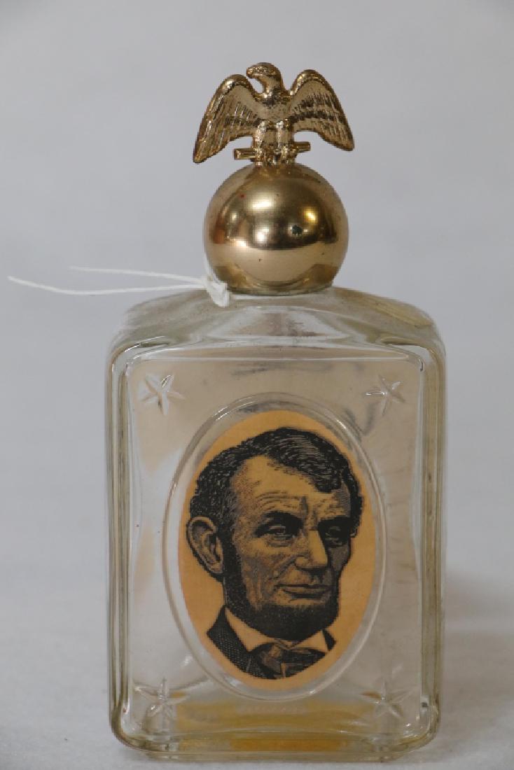 Abraham Lincoln Portrait Avon Bottle (1 of 3)