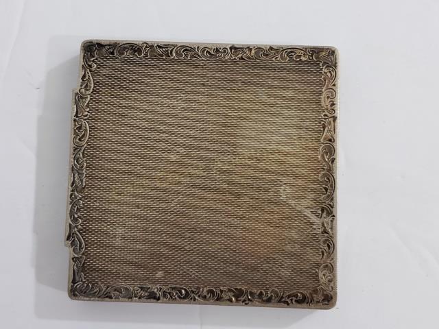 Vintage .830 Silver Compact (1 of 2)