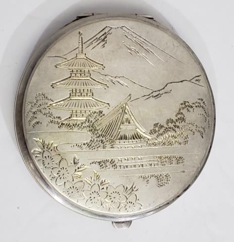 Japanese .950 Silver Compact (1 of 5)