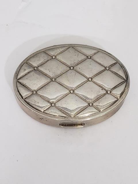 Majestic Sterling Silver Compact With "Quilt" Top (1 of 2)