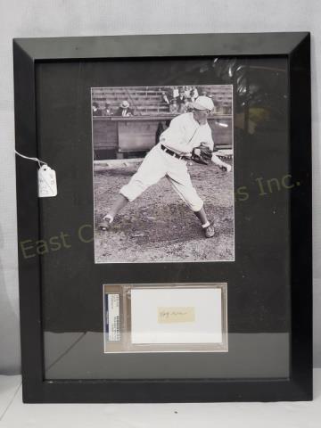 Robert "Lefty" Grove PSA Cut Sig W/ B & W Photo (1 of 4)