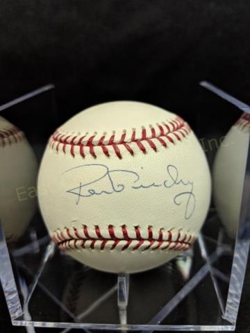 Ron Guidry MLB Autographed MLB Ball Steiner Cert (1 of 3)