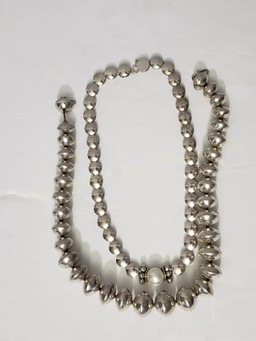 Two Sterling Silver Necklaces (1 of 3)