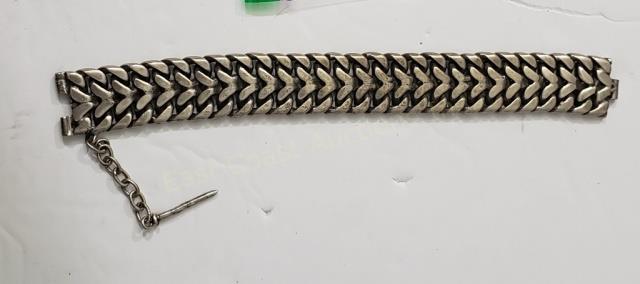 A Large Heavy Sterling Silver Casa Prieto Bracelet (1 of 2)