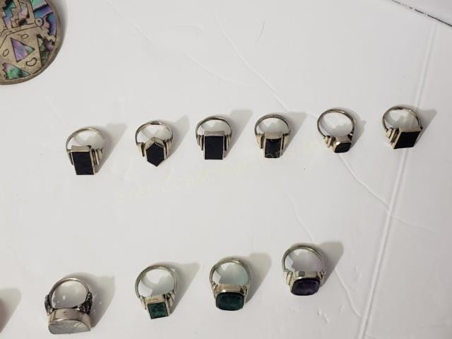 Group Of 6 Rings With Onyx & Sterling Silver (1 of 5)