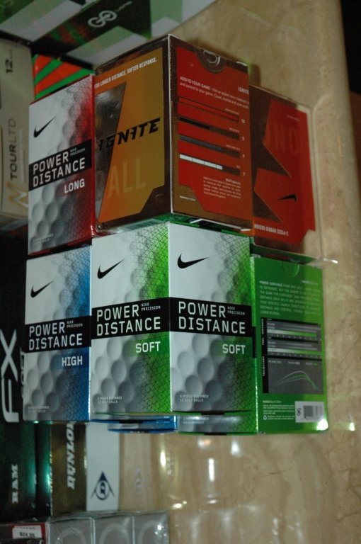 96 New golf balls: NIKE Power distance, and ignite / NIKE