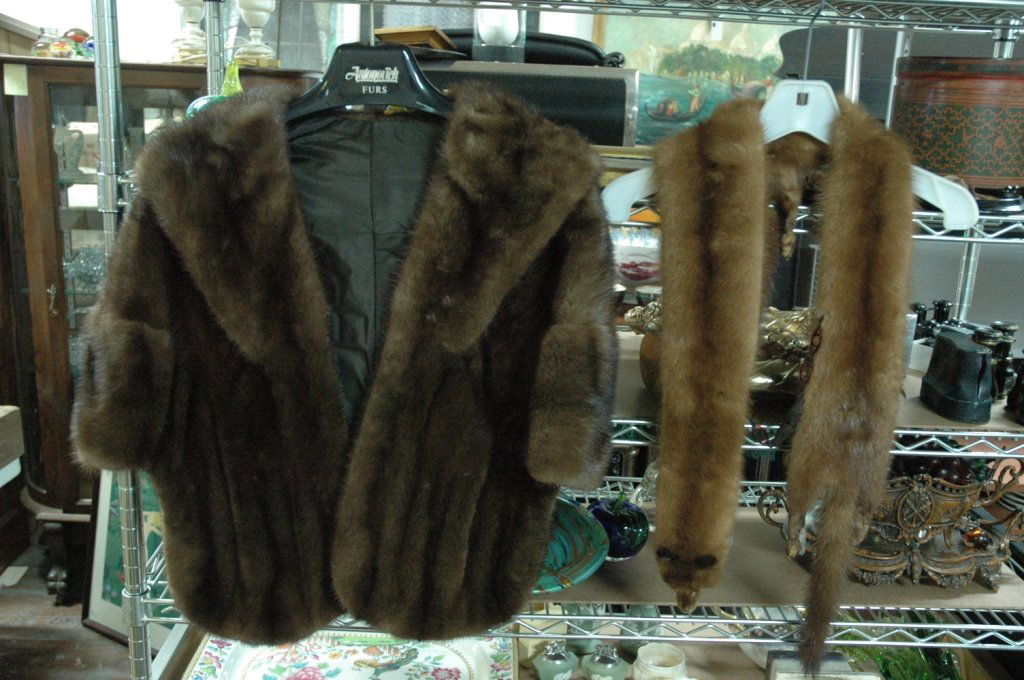Vintage 5th Ave furs: Real fox fur scarf with heads from Sax 5th Ave., with a mink fur wrap that is in excellent condition with no stains, holes, rips, odors or shedding with beautiful long shiny guard hairs.