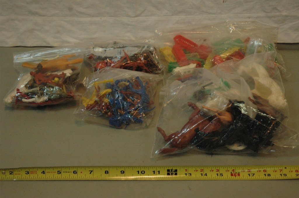 Tim-Mee toys (Horses, cars, Soldiers, and more): This lot consists of Tim-Mee brand toys and more, all plastic. There are even a few G.I.Joe figures lost in the mix.