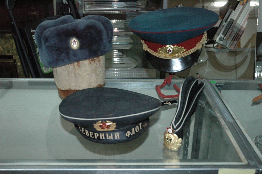Collection of Russian military hats.: 4 Soviet Union Military Hats