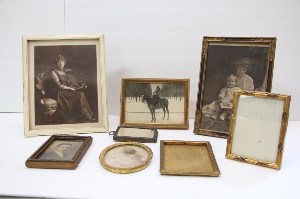 Lot of Vintage and Antique Metal and Wooden Frames: The largest is 10.75" x 8.5".