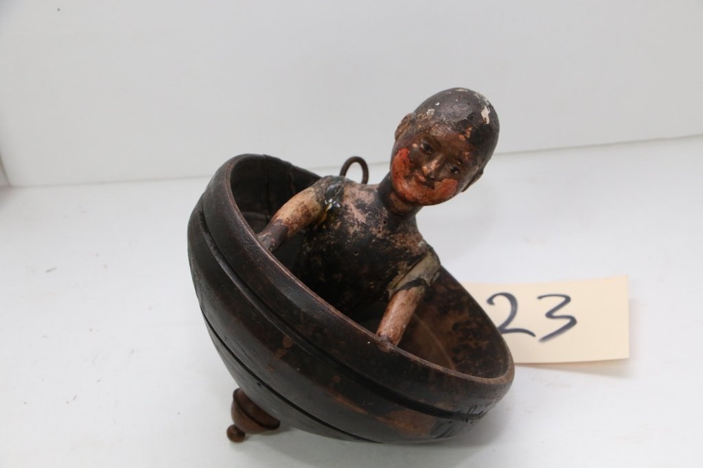 Antique Carved Wooden Holy Water dish / Church in Spain: hand carved and painted, 8.25" X 7.25
