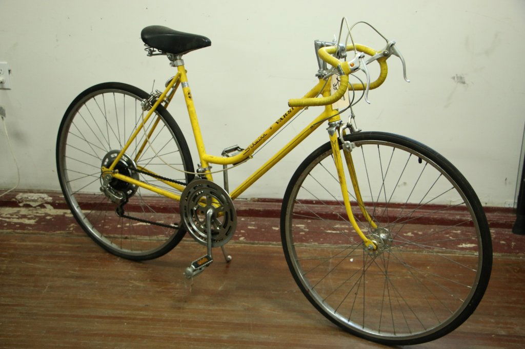 Schwinn varsity sales yellow