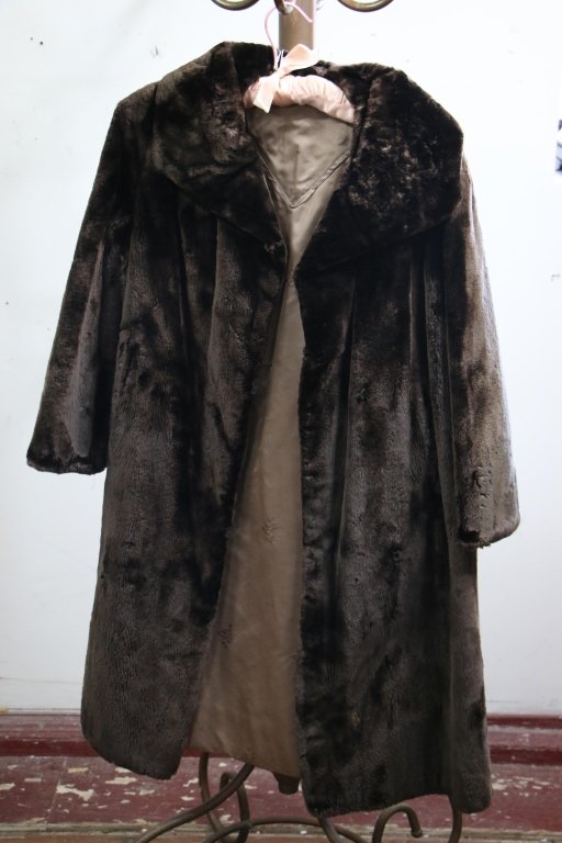 3/4 Length Russian Beaver Fur Coat (1 of 4)