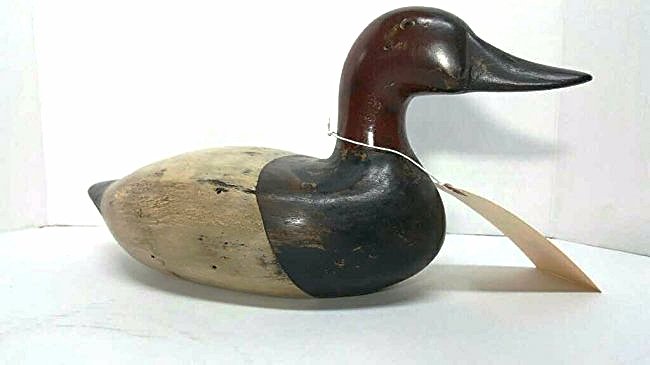 Wildfowler Red Headed Decoy Co, stamped "Belmore" (1 of 4)