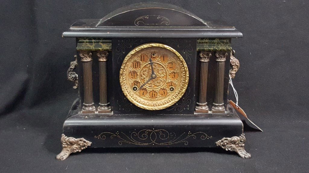 Sessions Antique Mantle Clock (1 of 5)